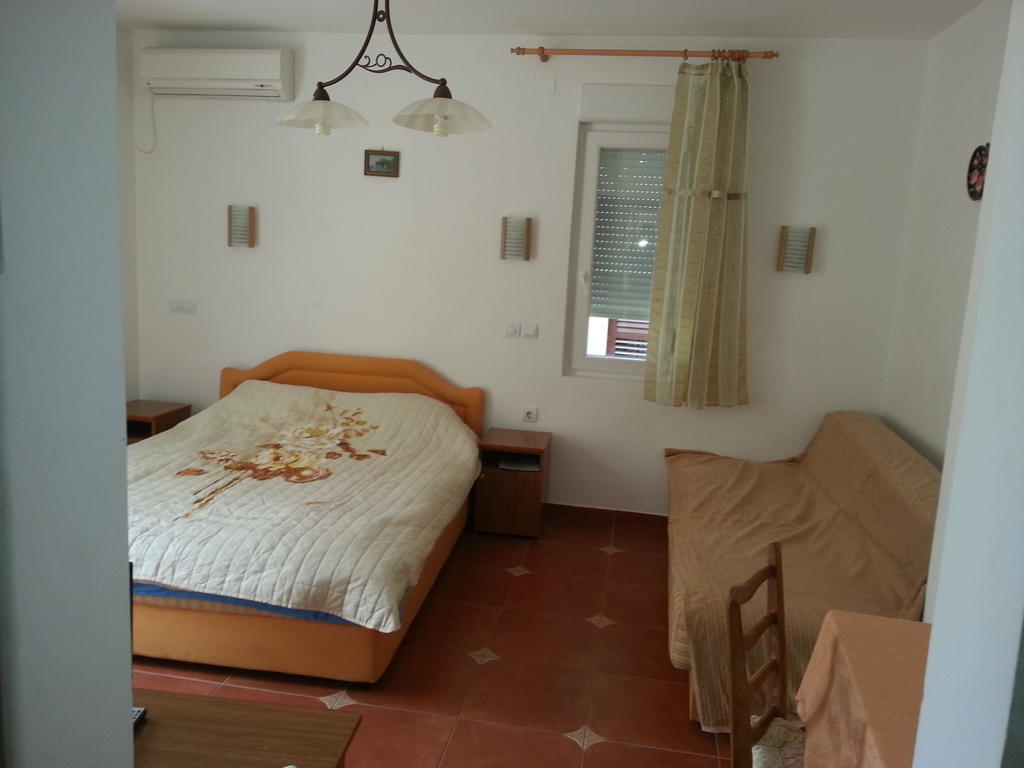 Apartments Montenegro Risan Cuckovic Екстер'єр фото