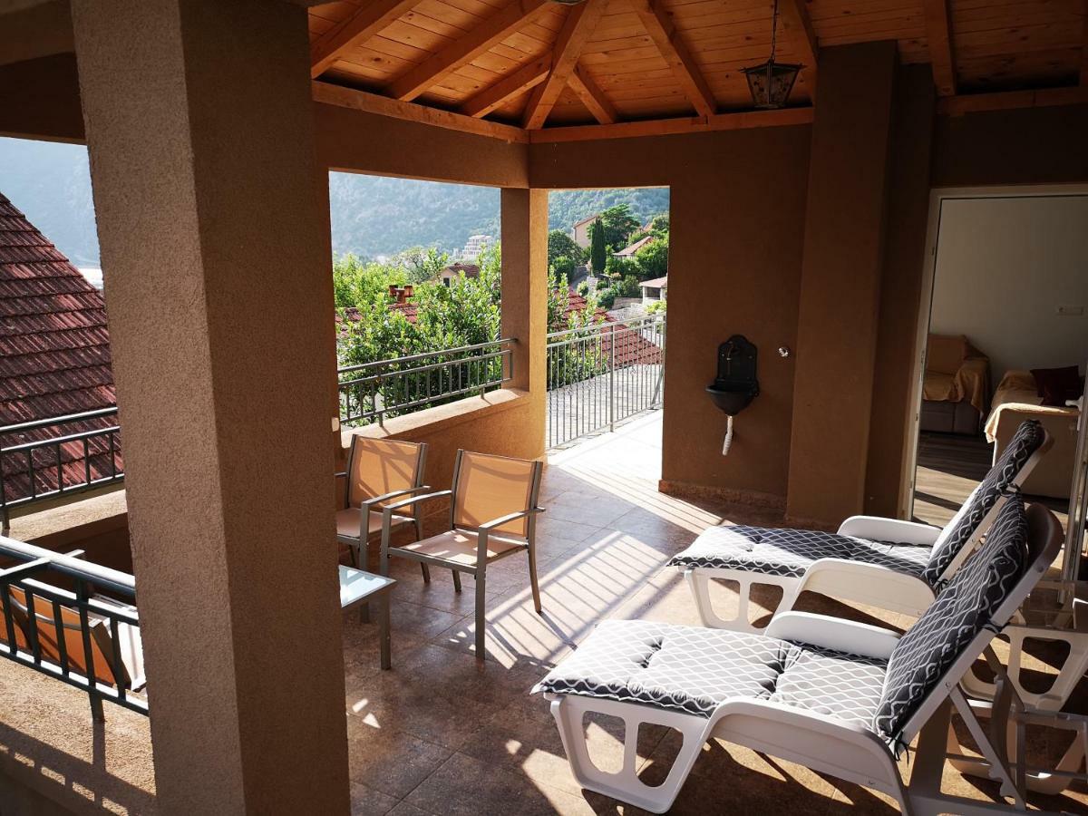 Apartments Montenegro Risan Cuckovic Екстер'єр фото
