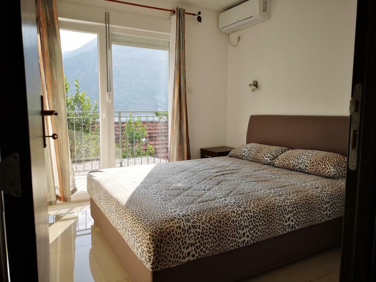 Apartments Montenegro Risan Cuckovic Екстер'єр фото