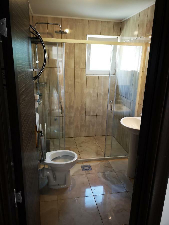 Apartments Montenegro Risan Cuckovic Екстер'єр фото